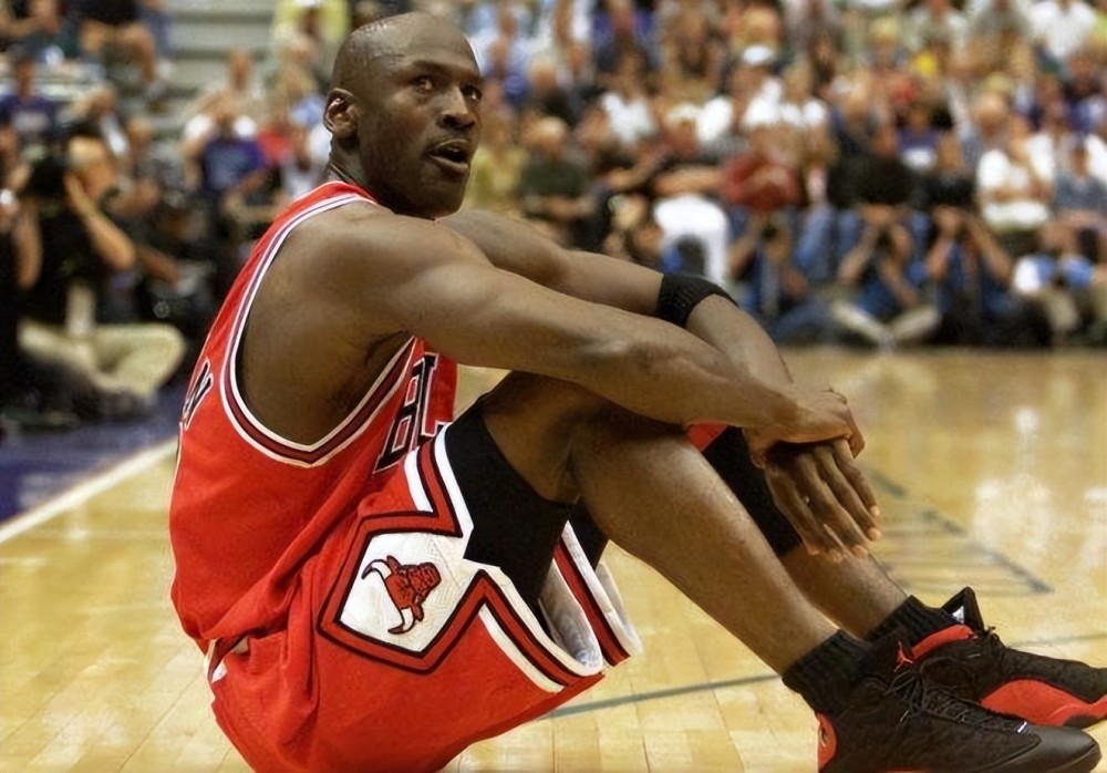 超级联赛中 超级联赛中