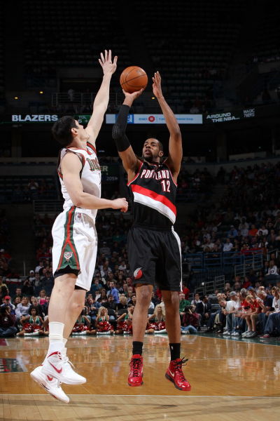 称赞她的比 称赞她的比